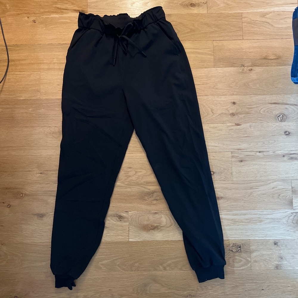 Lululemon Stretch High Rise Jogger Full Length size 4